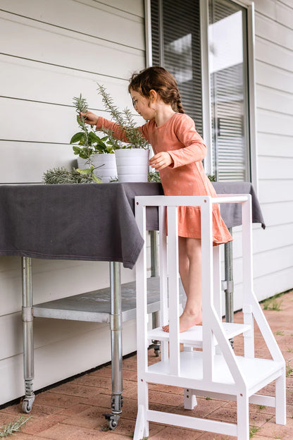 Learning Tower - Bamboo Helper